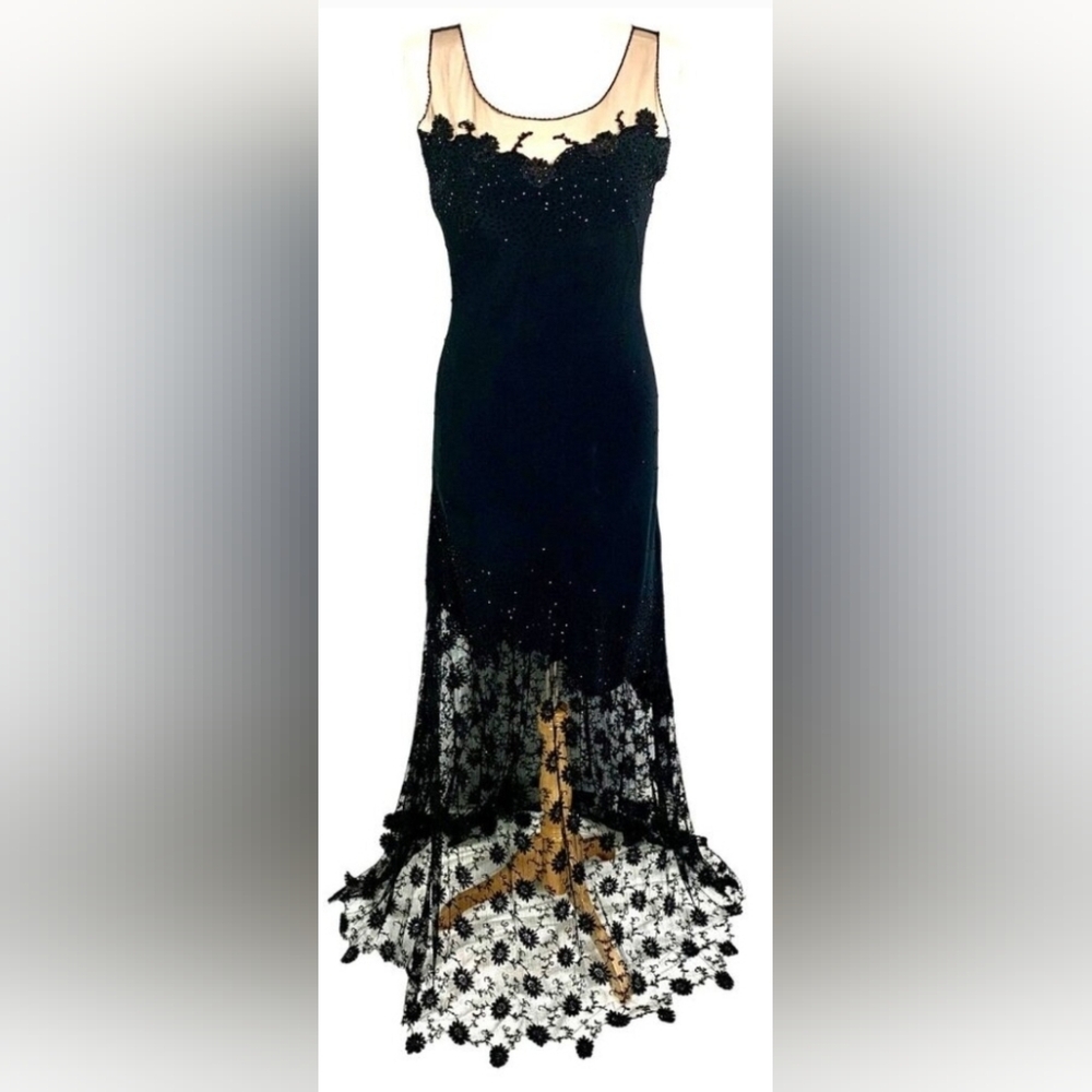 Elegant Jovani Black Lace Beaded Tulle Lace Formal Gown Size 6 Black Tie